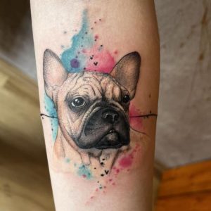 Tetování ve stylu realistic, watercolor. Motiv zvířata. Malá kérka. Tetovala Šárka Ink.