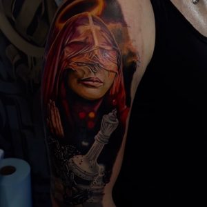 Tetování ve stylu realistic. Motiv fantasy. Střední kérka. Tetovala Kat Raven.