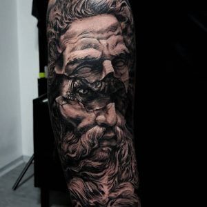 Tetování ve stylu realistic. Motiv portrét. Střední kérka. Tetoval Ladislav Jadavan.