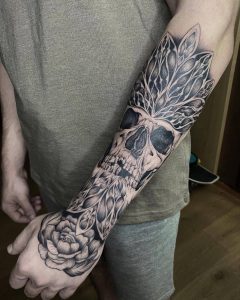 Tetování ve stylu realistic. Motiv fantasy. Střední kérka. Tetovala Alex Skibchik.