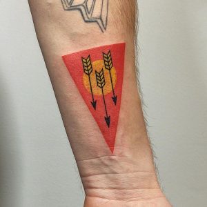 Tetování ve stylu dotwork. Motiv geometrie. Malá kérka. Tetoval Jakub Hýnar.