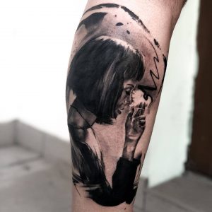 Tetování ve stylu blackwork. Motiv portrét. Střední kérka. Tetovala Veronika Hanuliakova.