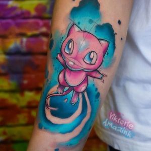 Tetování ve stylu watercolor. Motiv anime. Střední kérka. Tetovala Viktorie AmazINK.