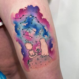 Tetování ve stylu watercolor. Motiv fantasy. Střední kérka. Tetovala Veronika Barešová.