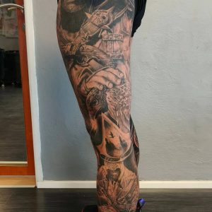Tetování ve stylu realistic. Motiv lidé, zvířata. Velká kérka. Tetoval Pepe Lopes.