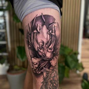 Tetování ve stylu dotwork. Motiv zvířata. Střední kérka. Tetoval Peter Ciriak.