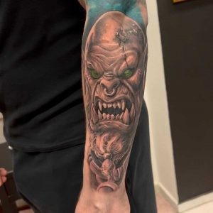 Tetování ve stylu realistic. Motiv fantasy. Střední kérka. Tetoval Judas Tattoo.